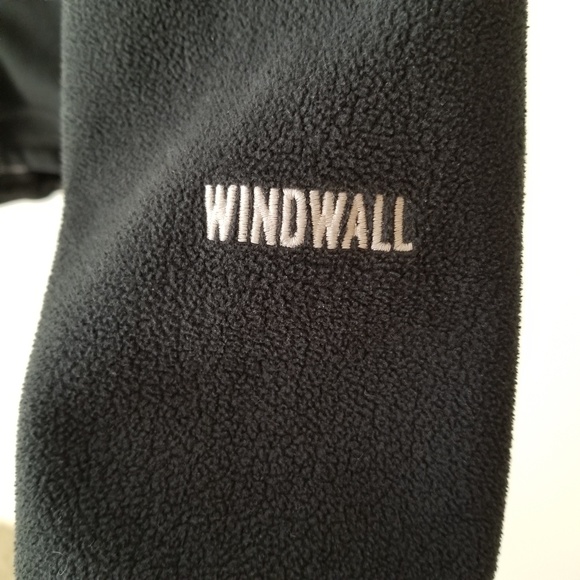 The North Face | Windwall black hooded jacket - Picture 3 of 6